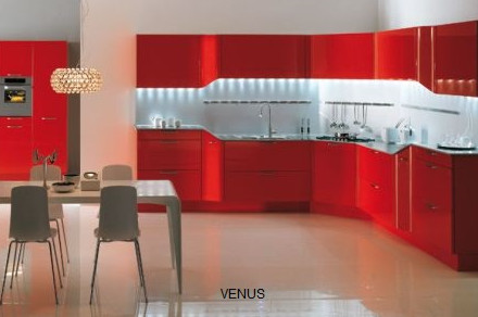 FABRICACIÓN DE COCINAS A LA MEDIDA